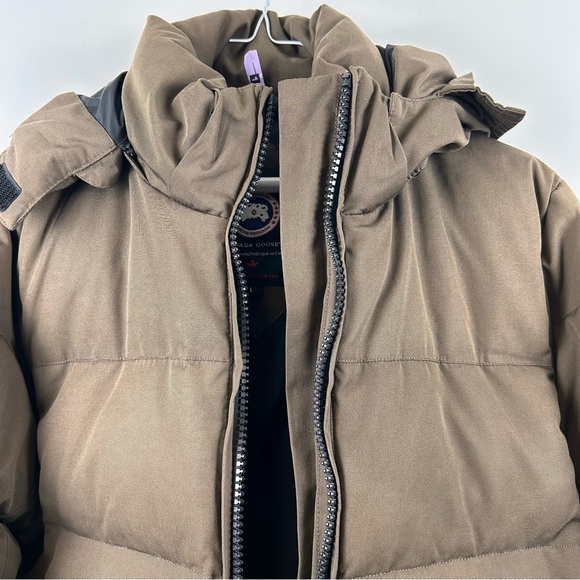 Canada Goose Chelsea Style Down Parka Women’s L Brown Arctic Program Made Canada - Picture 10 of 16